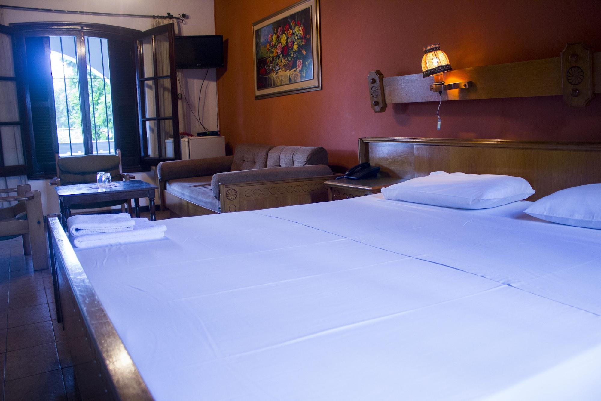 Hotel Bavaria Асунсьон Экстерьер фото